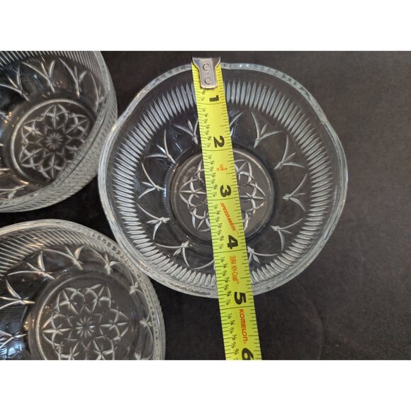 Portugal Laura 5 Vintage Clear Glass Dessert Bowls Starburst Design - Picture 4 of 4